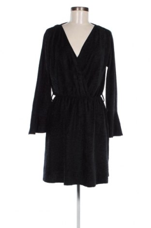 Kleid, Größe M, Farbe Schwarz, Preis € 5,25