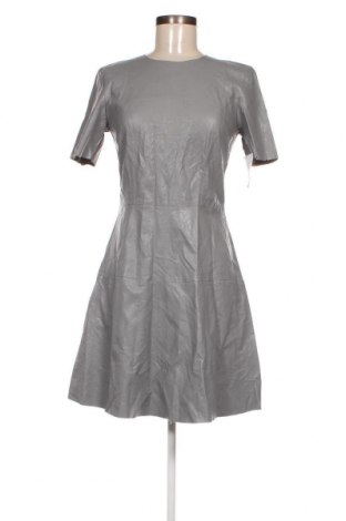 Kleid, Größe S, Farbe Grau, Preis € 15,95