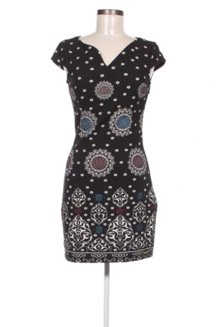 Kleid, Größe M, Farbe Schwarz, Preis 9,09 €