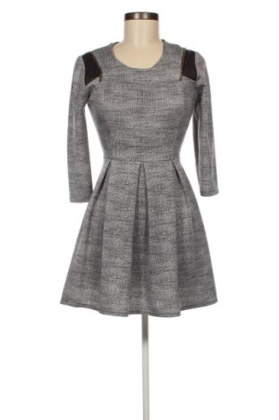 Kleid, Größe M, Farbe Grau, Preis 4,60 €