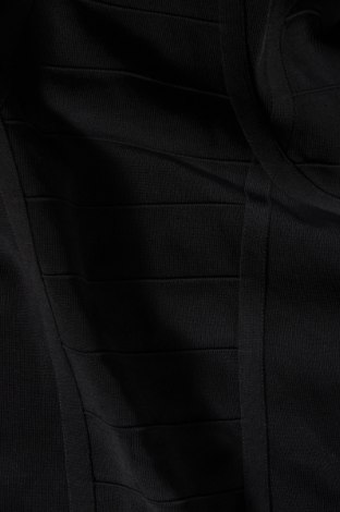 Šaty , Velikost L, Barva Černá, Cena  734,00 Kč