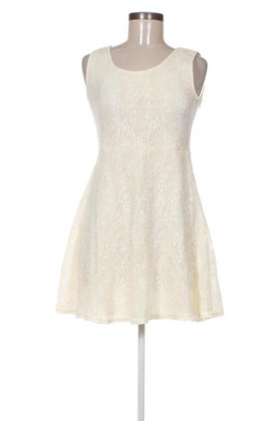 Kleid Amisu, Größe M, Farbe Ecru, Preis 27,67 €