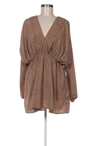 Kleid Ax Paris, Größe M, Farbe Beige, Preis € 11,53