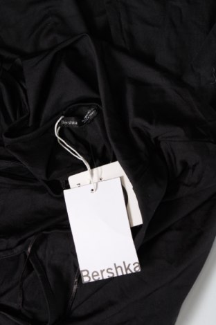 Φόρεμα Bershka, Μέγεθος S, Χρώμα Μαύρο, Τιμή 28,45 €