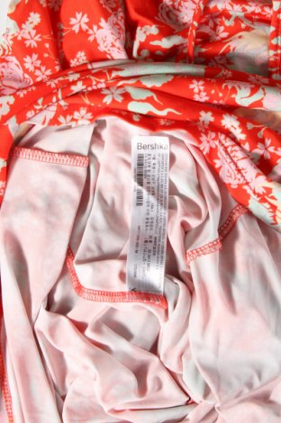 Šaty  Bershka, Velikost M, Barva Vícebarevné, Cena  144,00 Kč