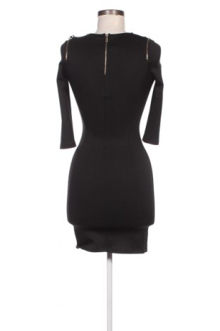 Kleid Bershka, Größe S, Farbe Schwarz, Preis 5,19 €