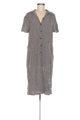 Kleid Body Flirt, Größe M, Farbe Mehrfarbig, Preis 10,90 €