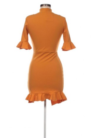 Šaty  Boohoo, Velikost XS, Barva Oranžová, Cena  277,00 Kč