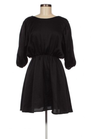 Kleid Boohoo, Größe M, Farbe Schwarz, Preis 14,84 €