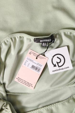 Рокля Calvin Klein Jeans, Размер XS, Цвят Зелен, Цена 80,50 лв.