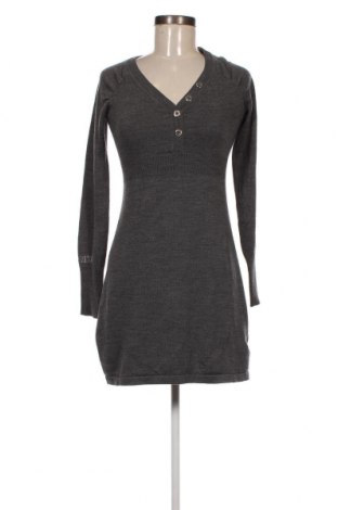Kleid Capsize, Größe S, Farbe Grau, Preis 6,04 €