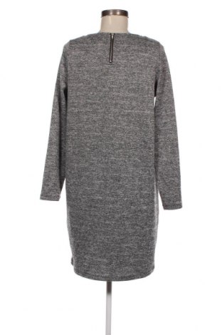 Kleid Chicoree, Größe M, Farbe Grau, Preis € 5,25