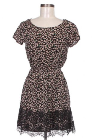 Φόρεμα Cropp, Μέγεθος M, Χρώμα Μαύρο, Τιμή 6,32 €