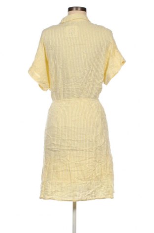 Φόρεμα FRNCH, Μέγεθος M, Χρώμα Κίτρινο, Τιμή 25,36 €