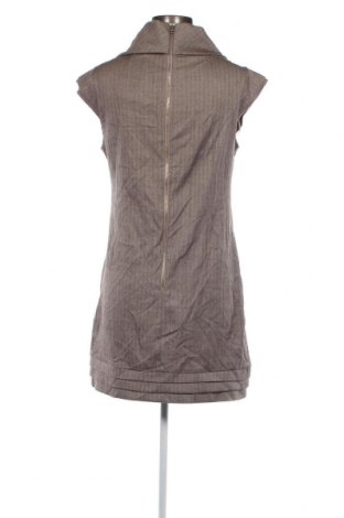 Kleid Floyd, Größe M, Farbe Mehrfarbig, Preis 2,21 €