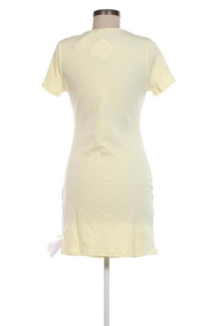 Kleid Glamorous, Größe L, Farbe Gelb, Preis 28,39 €