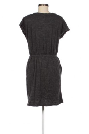 Rochie H&M, Mărime M, Culoare Gri, Preț 28,62 Lei