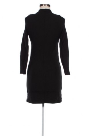 Šaty  H&M Divided, Veľkosť XS, Farba Čierna, Cena  3,71 €