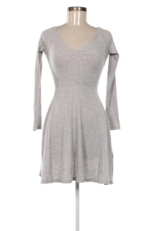Kleid H&M Divided, Größe S, Farbe Grau, Preis 4,84 €