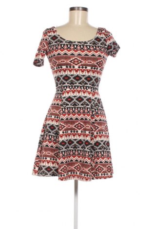 Šaty  H&M Divided, Velikost S, Barva Vícebarevné, Cena  97,00 Kč