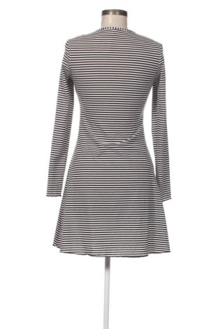 Kleid H&M Divided, Größe M, Farbe Mehrfarbig, Preis 4,84 €