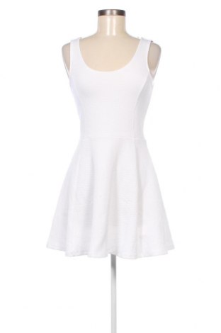 Φόρεμα H&M Divided, Μέγεθος M, Χρώμα Λευκό, Τιμή 10,76 €