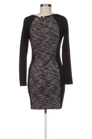 Kleid H&M Divided, Größe L, Farbe Schwarz, Preis 6,26 €