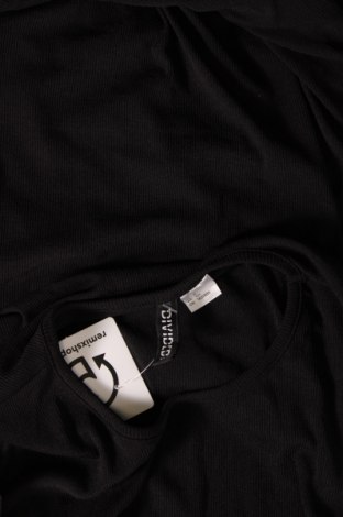 Рокля H&M Divided, Размер S, Цвят Черен, Цена 29,00 лв.