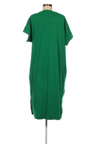 Kleid Hema, Größe L, Farbe Grün, Preis 20,18 €