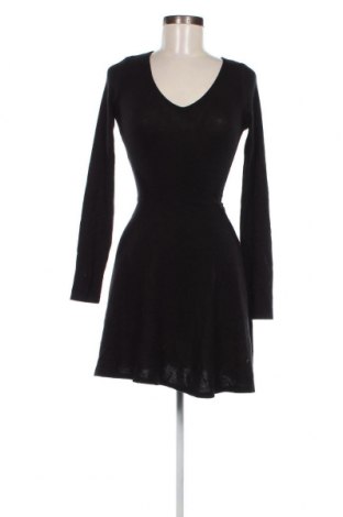 Šaty  Hollister, Veľkosť S, Farba Čierna, Cena  4,42 €