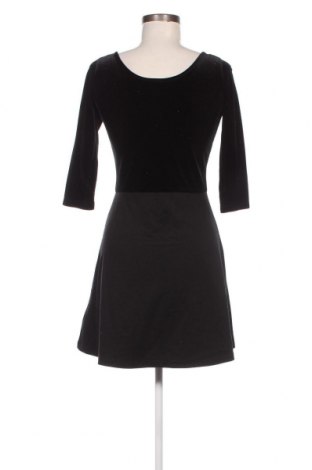 Rochie Jbc, Mărime S, Culoare Negru, Preț 24,80 Lei