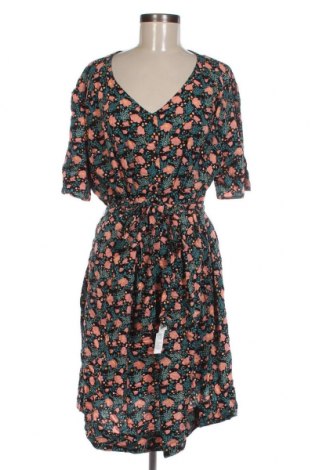 Kleid Kiabi, Größe XXL, Farbe Mehrfarbig, Preis 12,11 €