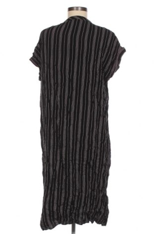 Kleid LC Waikiki, Größe L, Farbe Schwarz, Preis 11,10 €