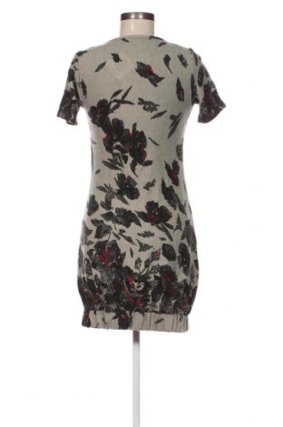 Kleid Lavand., Größe S, Farbe Mehrfarbig, Preis 4,44 €
