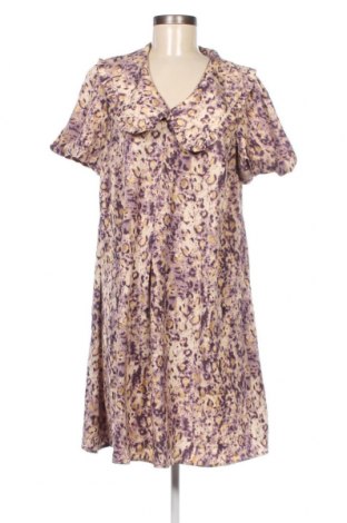 Kleid Love Copenhagen, Größe S, Farbe Mehrfarbig, Preis 27,06 €