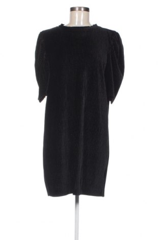 Φόρεμα Minimum, Μέγεθος M, Χρώμα Μαύρο, Τιμή 24,35 €