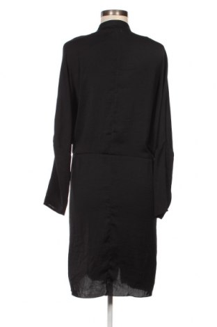 Kleid Moss Copenhagen, Größe M, Farbe Schwarz, Preis 5,12 €