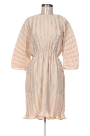 Kleid NA-KD, Größe M, Farbe Beige, Preis 12,58 €