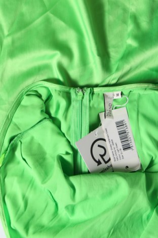 Kleid Nly Trend, Größe M, Farbe Grün, Preis € 11,86