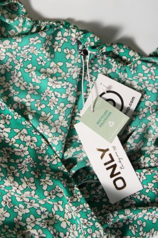 Kleid ONLY, Größe S, Farbe Grün, Preis 37,11 €