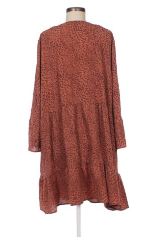Kleid ONLY Carmakoma, Größe 3XL, Farbe Aschrosa, Preis 19,40 €
