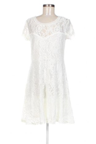 Kleid Page One, Größe M, Farbe Weiß, Preis 8,07 €