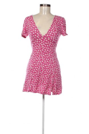 Φόρεμα Pull&Bear, Μέγεθος S, Χρώμα Ρόζ , Τιμή 6,28 €