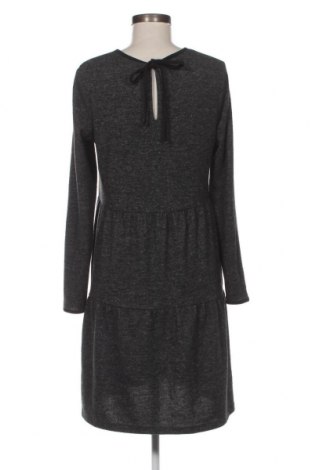 Φόρεμα Reserved, Μέγεθος M, Χρώμα Μαύρο, Τιμή 3,92 €