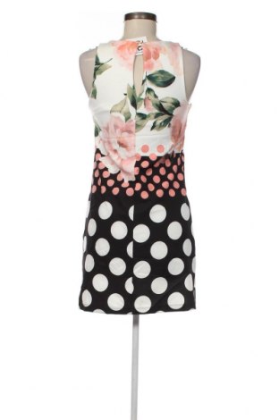 Φόρεμα Rinascimento, Μέγεθος XS, Χρώμα Πολύχρωμο, Τιμή 43,30 €