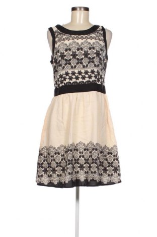 Φόρεμα Sass, Μέγεθος M, Χρώμα Εκρού, Τιμή 12,93 €