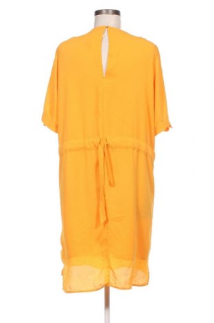 Kleid Selected Femme, Größe M, Farbe Gelb, Preis 9,49 €