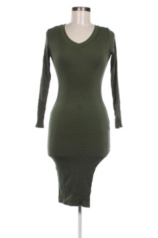 Kleid Sexy Woman, Größe M, Farbe Grün, Preis 4,44 €