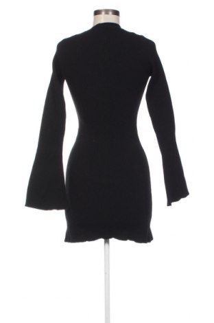 Φόρεμα Stradivarius, Μέγεθος S, Χρώμα Μαύρο, Τιμή 14,51 €
