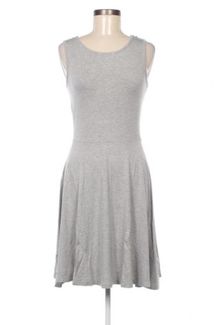 Kleid Tamaris, Größe S, Farbe Grau, Preis 7,89 €